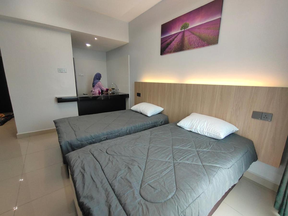 Alish Studio Apartment With Pool, Netflix, Wifi Gua Musang Ngoại thất bức ảnh