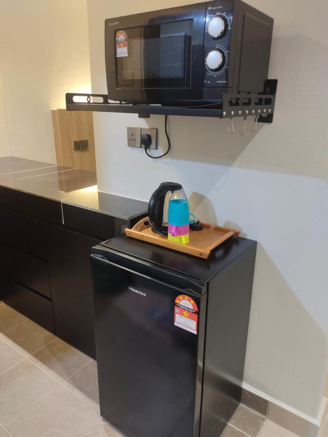 Alish Studio Apartment With Pool, Netflix, Wifi Gua Musang Ngoại thất bức ảnh