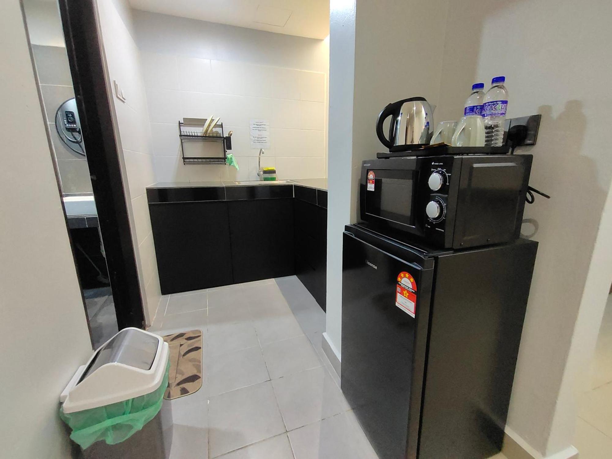Alish Studio Apartment With Pool, Netflix, Wifi Gua Musang Ngoại thất bức ảnh